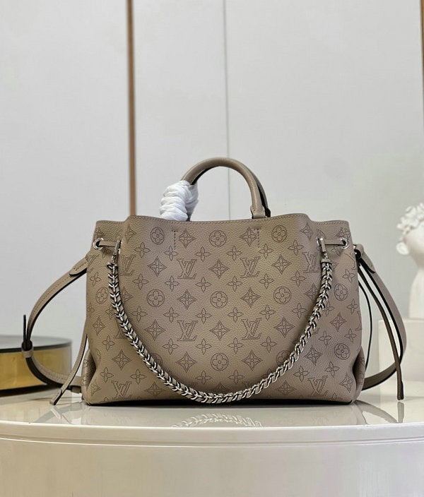 Louis Vuitton Hand It All MM