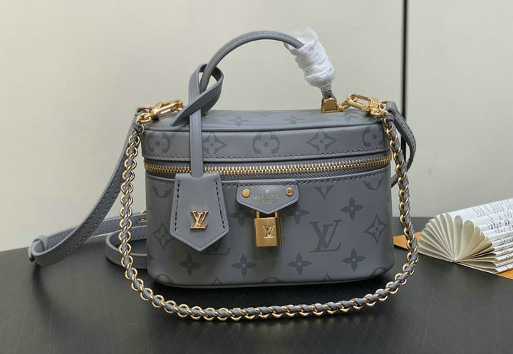 Louis Vuitton Vanity Chain Pouch