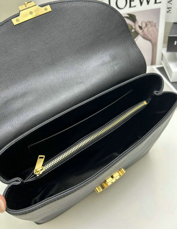 Celine Medium Nino